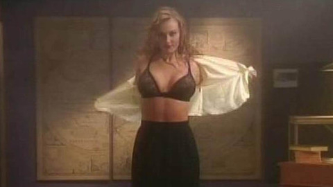 Pic: Chantel King in Compromising Situations