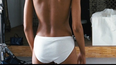 Pic: Liya Kebede in Desert Flower