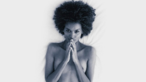 Pic: Liya Kebede in Desert Flower