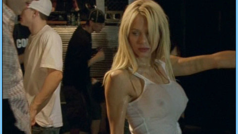 Pic: Jennifer Hill in Ice Queen