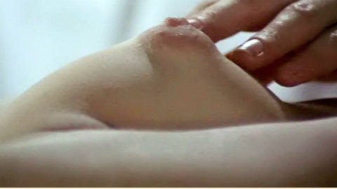 Pic: Anne Grete Nissen in Uden en trævl