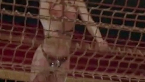 Pic: Ellan Fartt in Bad Timing