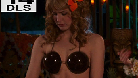 Pic: Jenny Wade in Wedding Band