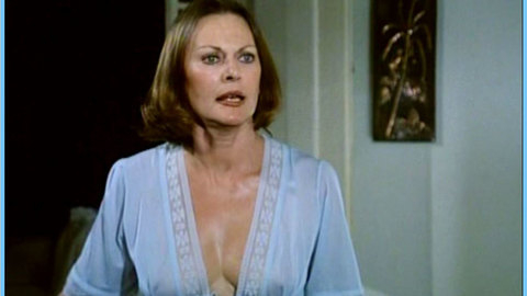 Pic: Elizabeth Hartmann in Amazon Jail