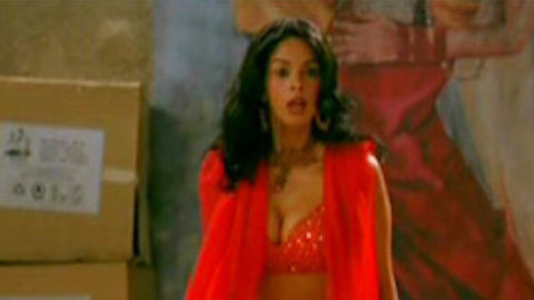 Pic: Mallika Sherawat in The Myth