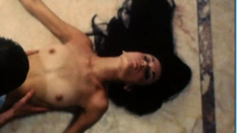 Pic: Nathalie Vernier in L' Etreinte