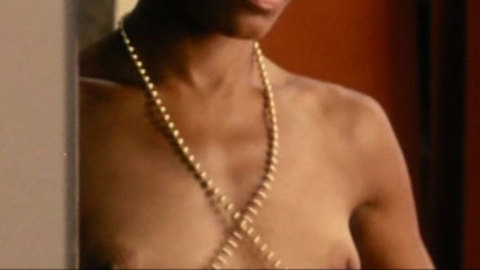 Pic: Letitia Sorel in L' Etreinte