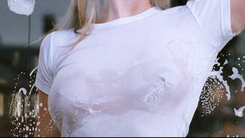 Pic: Katie Downes in Deuce Bigalow: European Gigolo