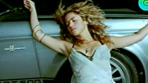 Pic: Shakira in Don't Bother (2005)
