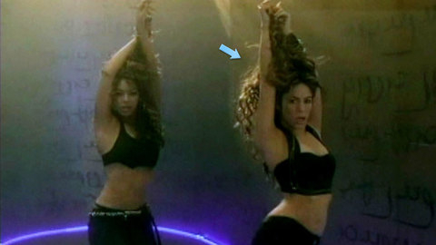 Pic: Shakira in Beautiful Liar