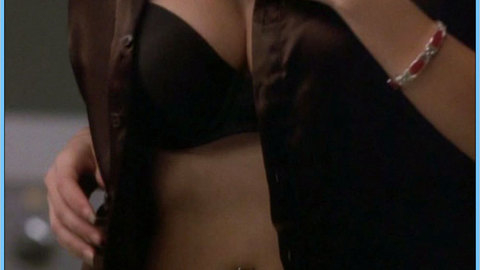 Pic: Melissa Elias in Tamara (2005)