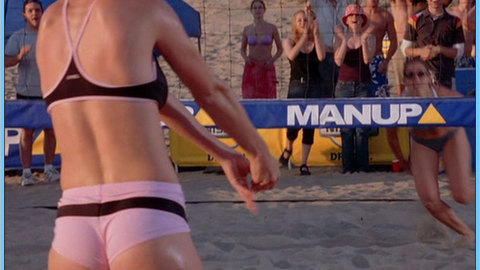 Pic: Patricia De Leon in Cloud 9