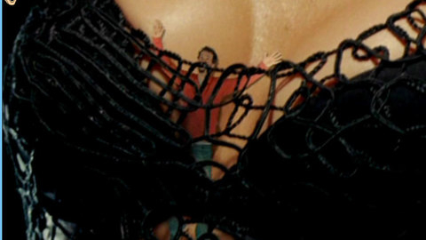 Pic: Valeria Solarino in La Febbre