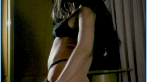 Pic: Shamila in El día de los Albaniles  IV