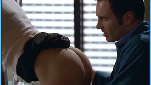 Pic: Rebecca Staab in Nip/Tuck