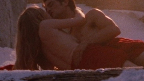 Pic: Amanda Seyfried in Red Riding Hood