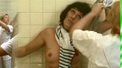 Pic: Sasha Andres in Nos familles