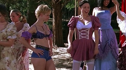 Pic: Wendy Kremer in 2001 Maniacs