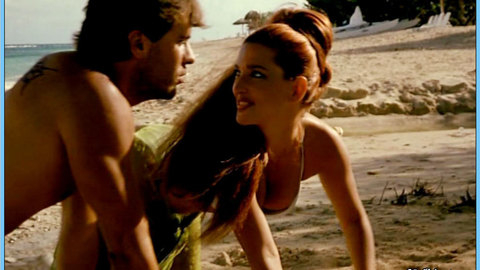 Pic: Alessia Merz in Intrigo a Cuba ...A Positive Life!!!