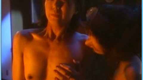 Pic: Tomoko Mayumi in Confinement Escape (A Hunting)
