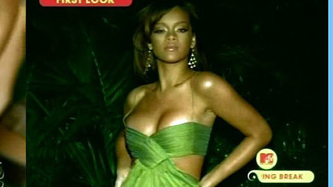 Pic: Rihanna in S.O.S.