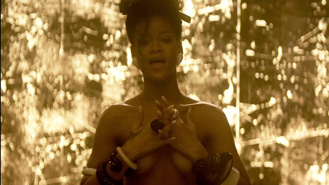 Pic: Rihanna in Where Have You Been