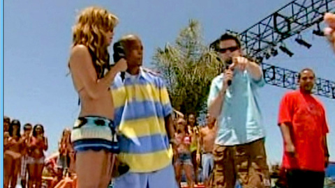 Pic: Vanessa Lachey in Total Request Live