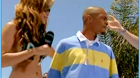 Pic: Vanessa Lachey in Total Request Live