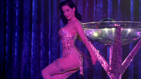Pic: Dita Von Teese in CSI: Crime Scene Investigation