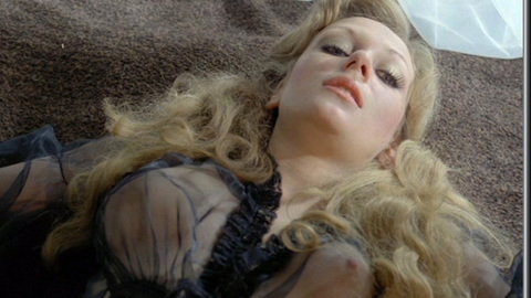 Pic: Nanda Van Bergen in Love Camp