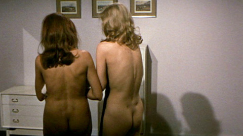 Pic: Joan Alcorn in Monique