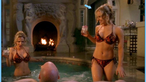 Pic: Elaine Klimaszewski in Drop Dead Sexy