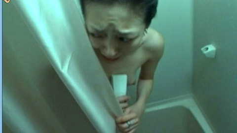 Pic: Yumeka Sasaki in Tomoshibi