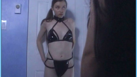Pic: Isabelle Stephen in Vampire Sisters