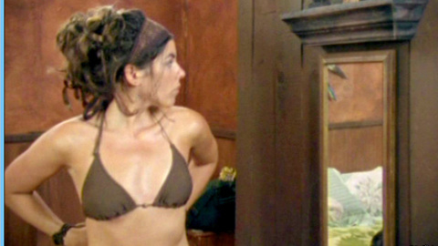 Pic: Nicole Danielle in The Wailer