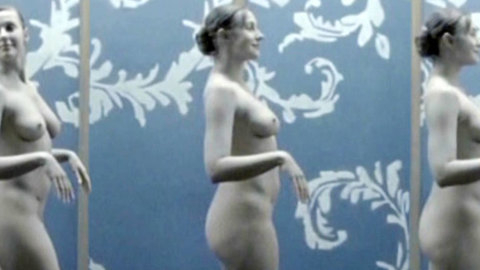 Pic: Francesca Strauss in 7 1/2 Frauen