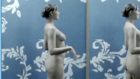 Pic: Francesca Strauss in 7 1/2 Frauen