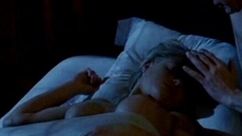 Pic: Julia Alfaro in Sleeping Beauties