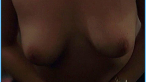 Pic: Nadine Riess in 3 Below