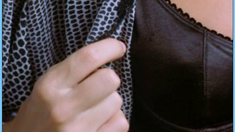 Pic: Stephanie Vogt in Pendulum