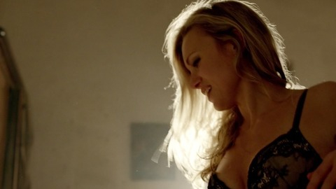 Pic: Stephanie Vogt in Strike Back