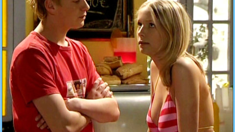 Pic: Sarah Ulrich in Unter Uns