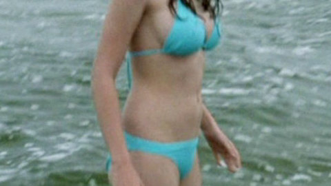 Pic: Alice Dwyer in Das Lächeln der Tiefseefische