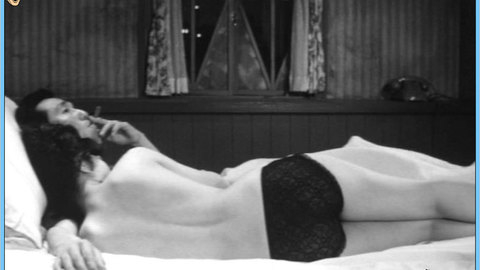 Pic: Mariko Kaga in Only on Mondays