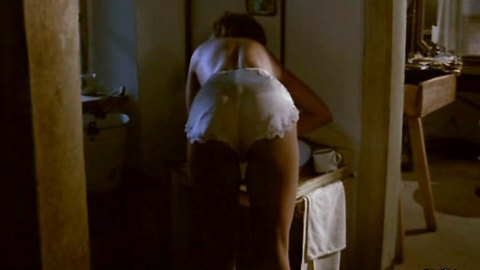 Pic: Dorottya Udvaros in Te rongyos élet (1983)