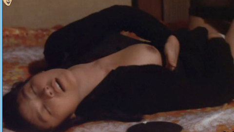 Pic: Ayako Yoshimura in Shoujo shofu: kemonomichi