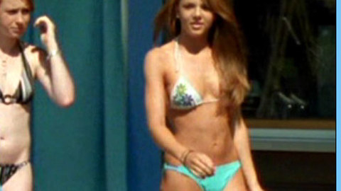 Pic: Nina Szeterlak in Grenzverkehr