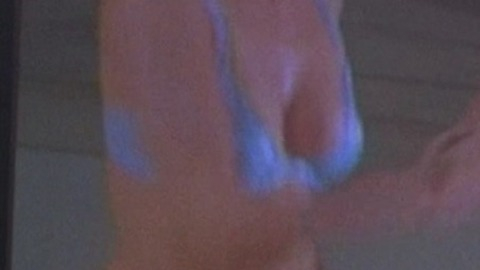 Pic: Fiona Hunter in The Amateurs