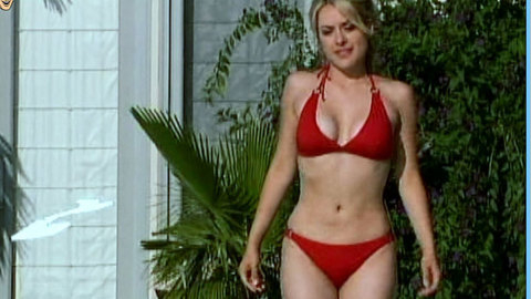 Pic: Vivian Gray in Desire