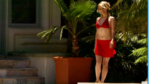 Pic: Vivian Gray in Desire